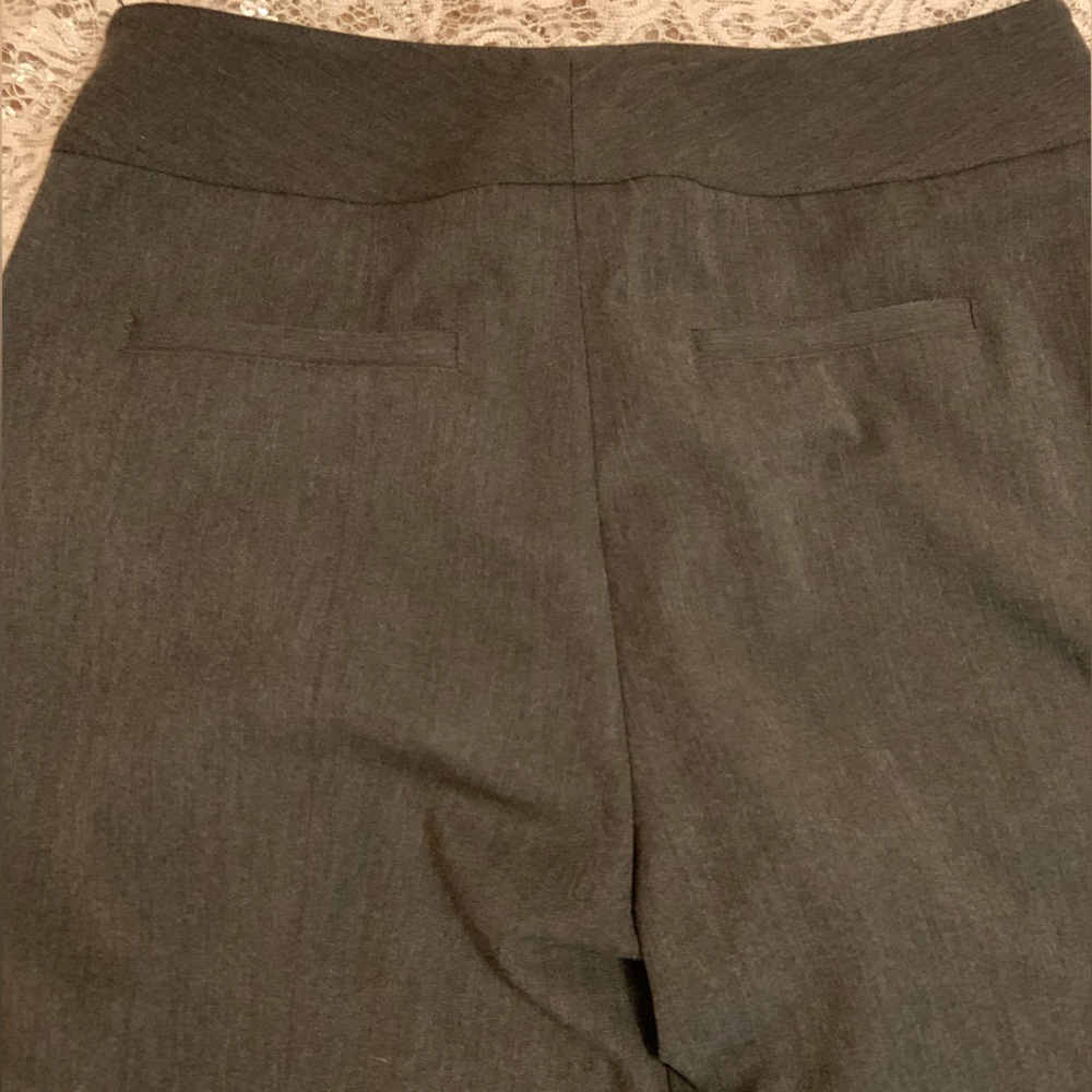 Nine West/Women’s pants , size 2 charcoal - Picture 5 of 5